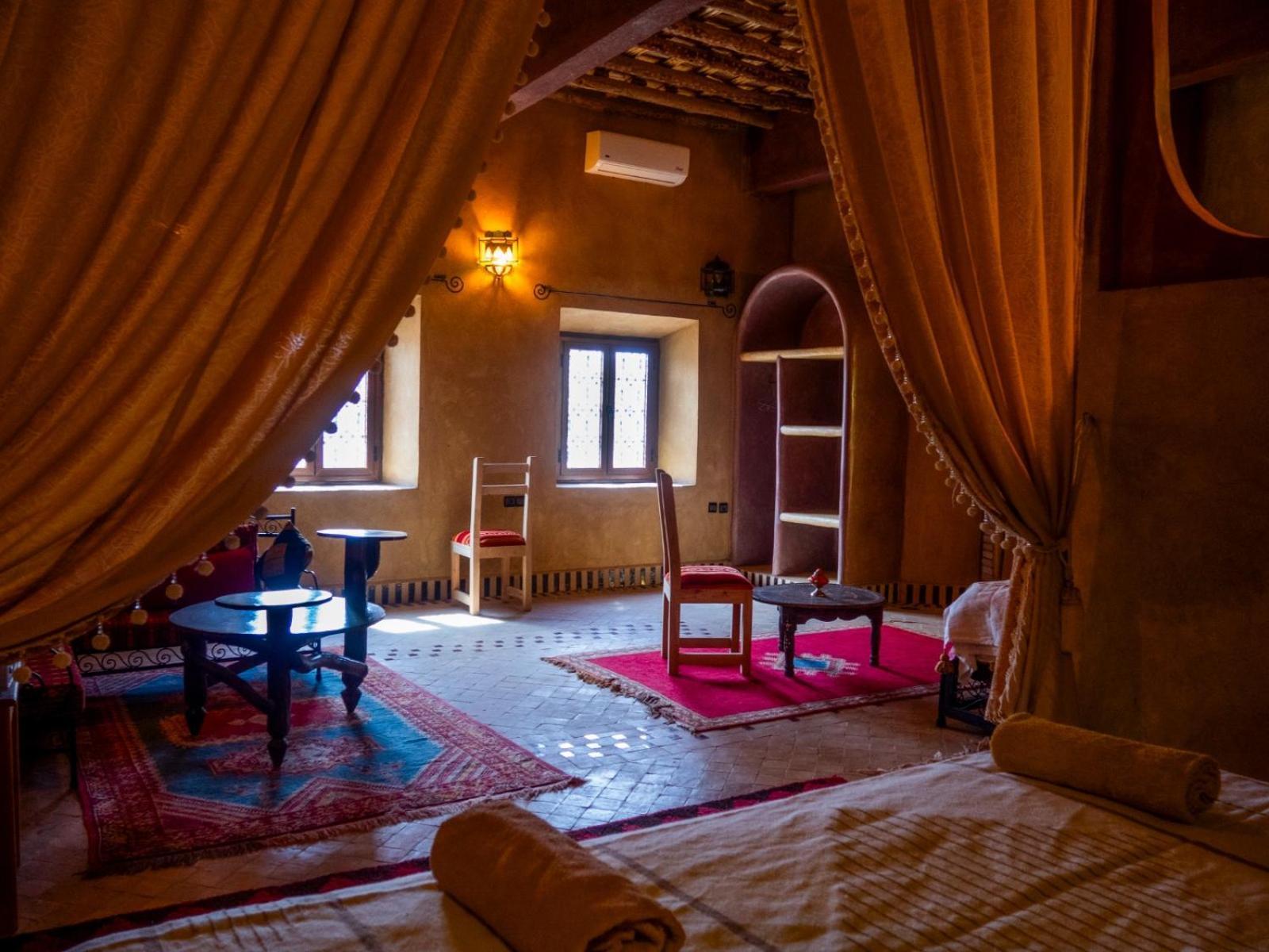Maison Merzouga Guest House Exteriör bild